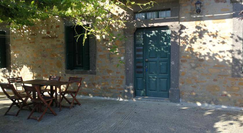Varos Villa | 75 m² Villa ∙ 2 bedrooms ∙ 6 guests