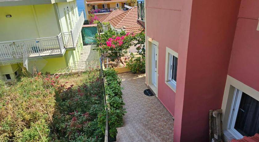 Poros Apartment | 80 m² Apartment ∙ 2 bedrooms ∙ 4 guests