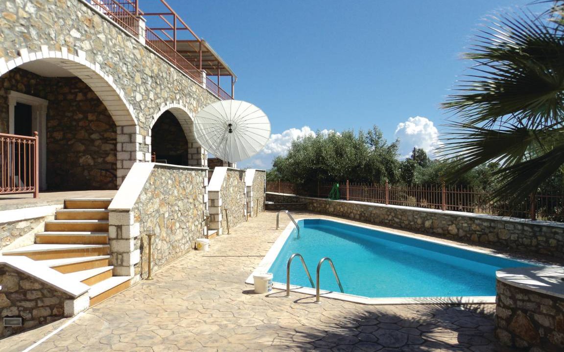 Paralia House | 80 m² House ∙ 2 bedrooms ∙ 6 guests