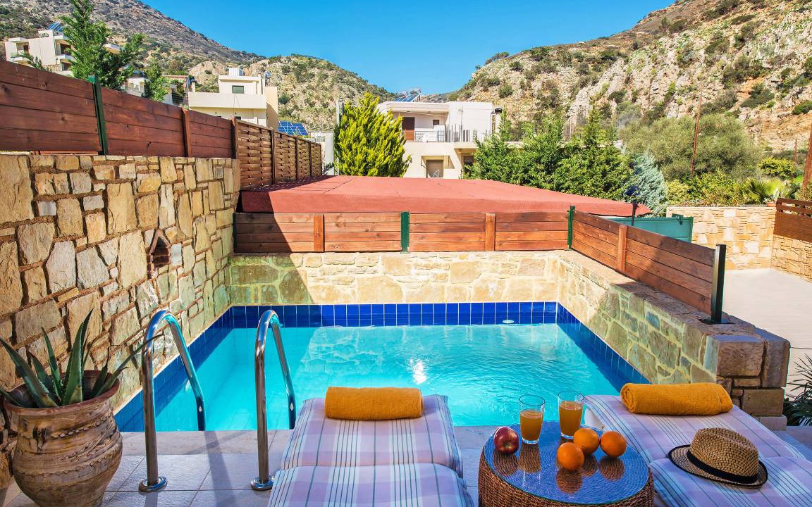 Palaiokastro Villa | 80 m² Villa ∙ 2 bedrooms ∙ 4 guests