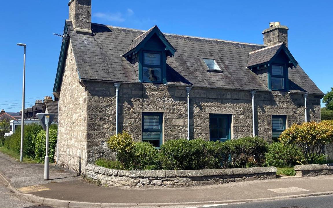 Brora Apartment | 82 m² Apartment ∙ 2 bedrooms ∙ 4 guests