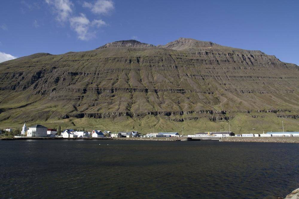Seydisfjordur Hotel | 85 m² Hotel ∙ 10 guests
