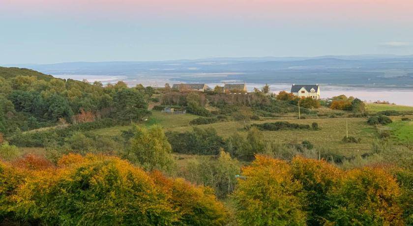 Fortrose Apartment | 90 m² Apartment ∙ 4 bedrooms ∙ 10 guests