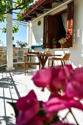 Krasi Apartment | 90 m² Apartment ∙ 2 bedrooms ∙ 6 guests