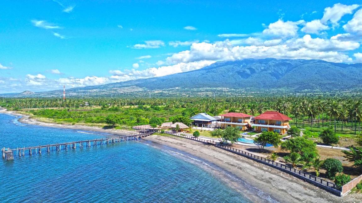 Labuhan Pandan Resort | 91 m² Resort ∙ 7 guests
