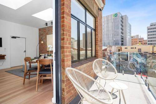 Hobart Central Business District Apartment | 95 m² Apartment ∙ 2 bedrooms ∙ 4 guests