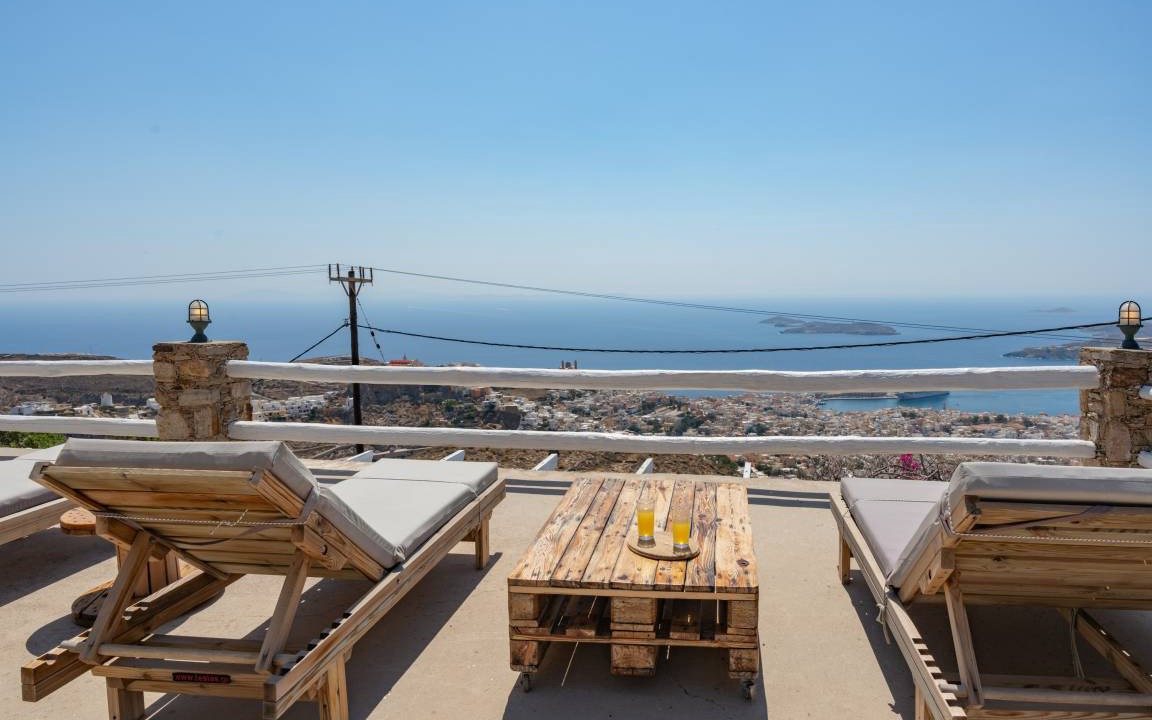 Syros House | 95 m² House ∙ 2 bedrooms ∙ 6 guests
