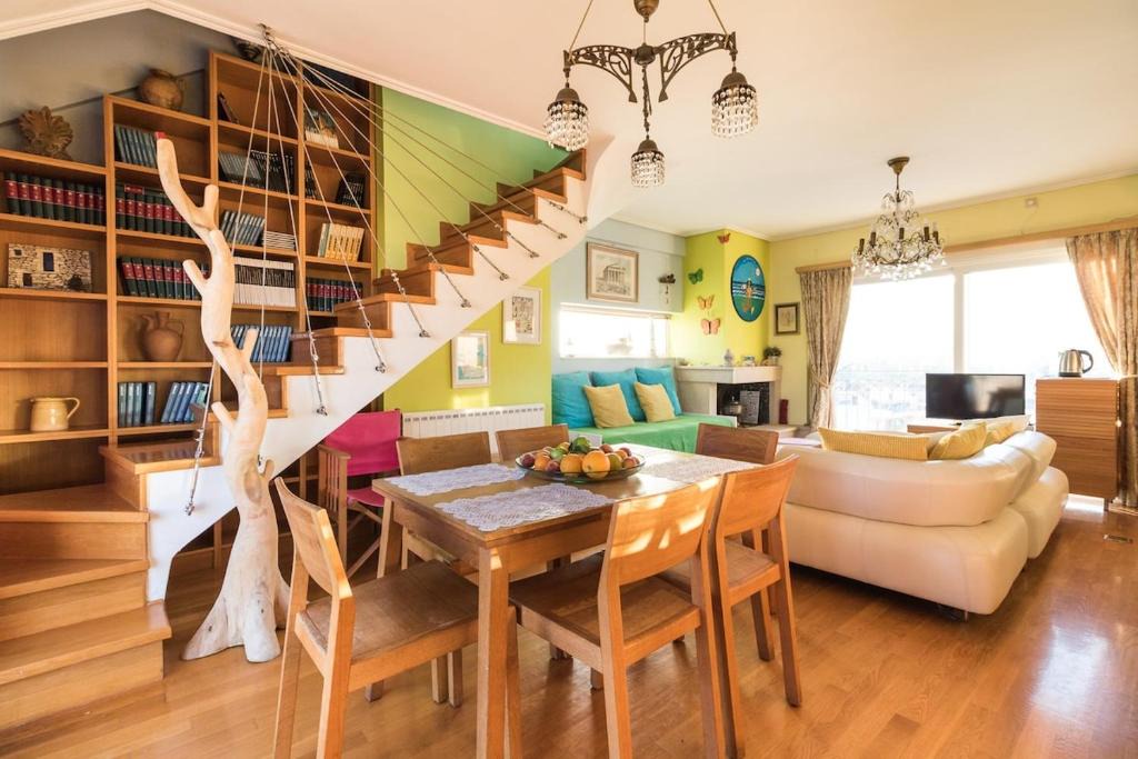 Piraeus Apartment | A Luxury Maisonette with Sea View