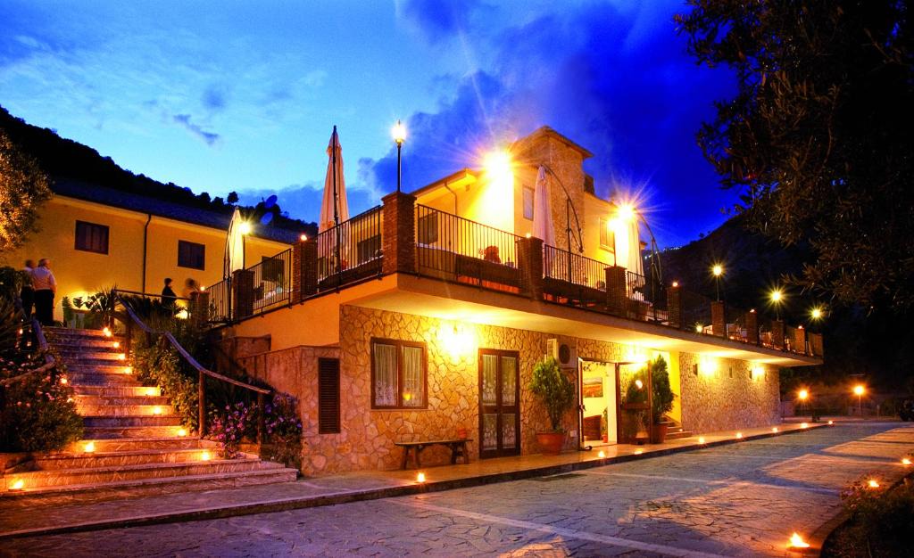 Ali Terme House | Agriturismo Villa Orchidea