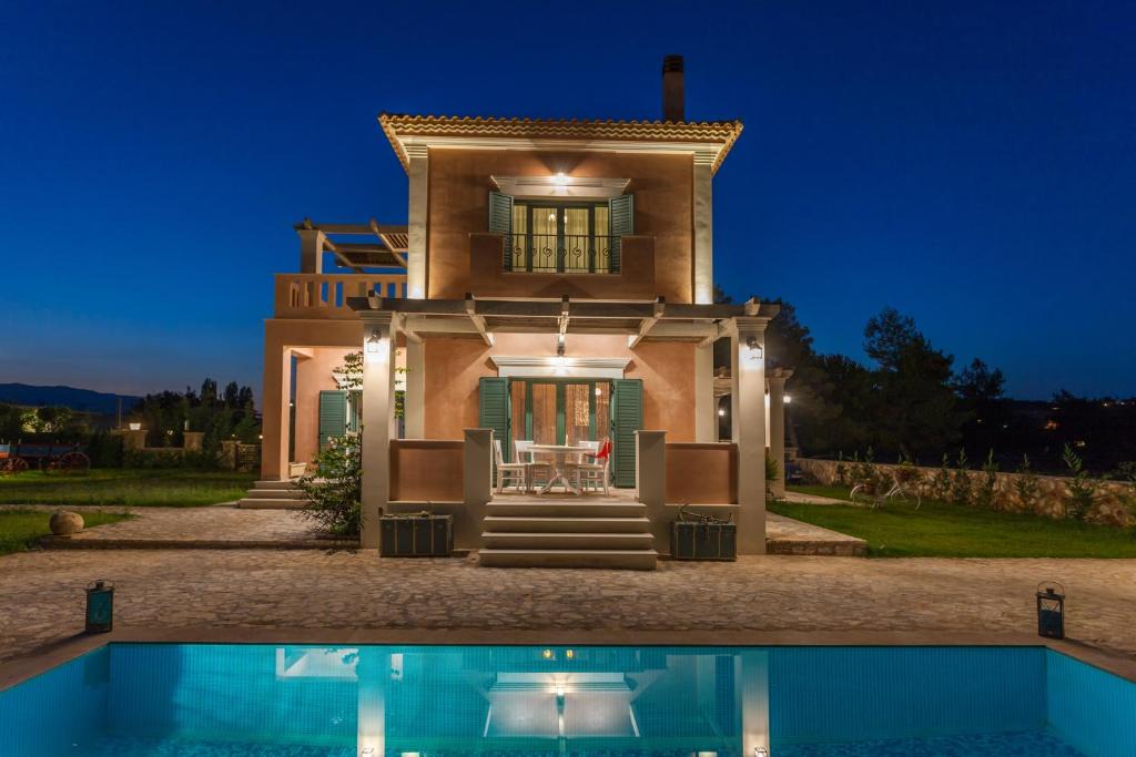 Neromilos Villa | Agro Art Boutique & Luxury Villas - Two Art Villas with Pools, Unique Decors, and a Treehouse Option