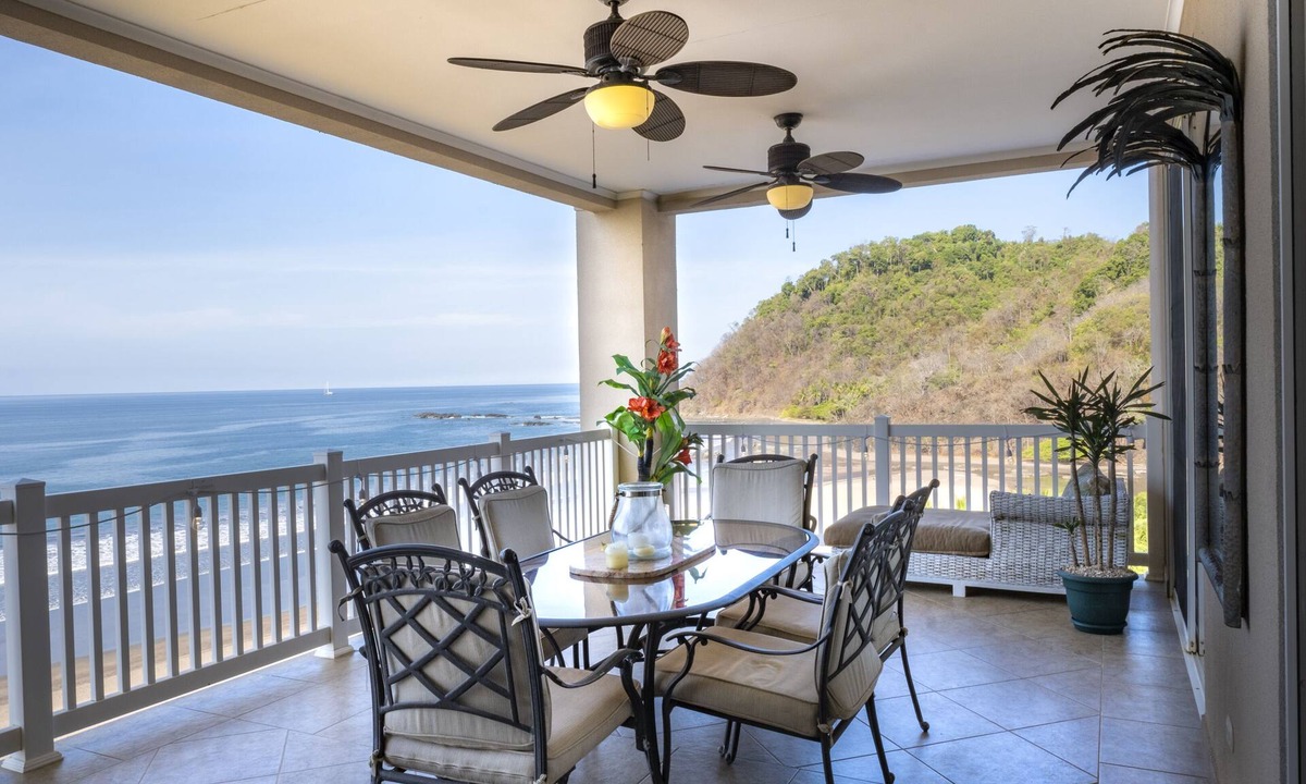 Barrio Los Villalobos Condo | Amazing Sunset Views/Huge Terrace/Concierge Services/Penthouse/Oceanfront