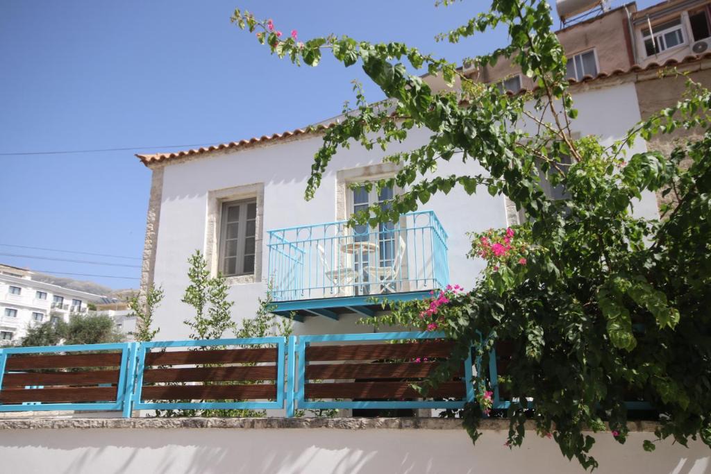 Himare Villa | Anemos Villa