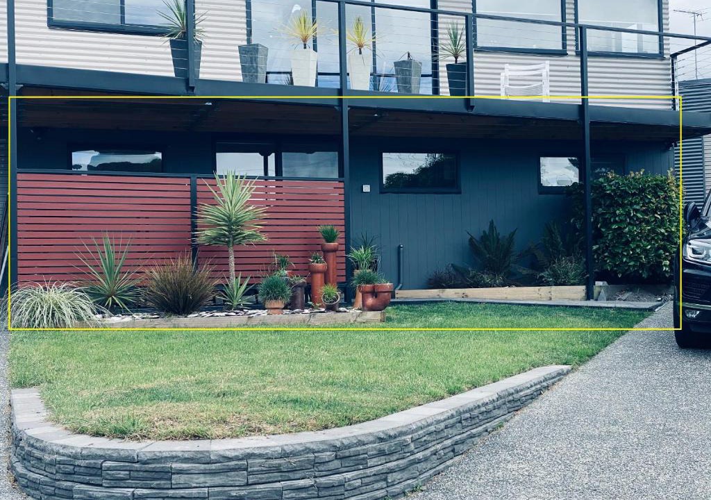 Coles Bay House | Angasi