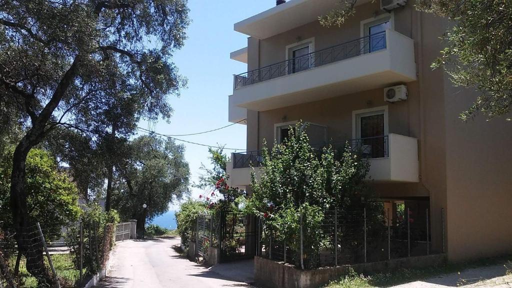 Anthousa Apartment | Angela's House