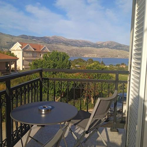 Lixouri Apartment | Anna's Apartment 4 - Sea View stay for 3 in Lixouri