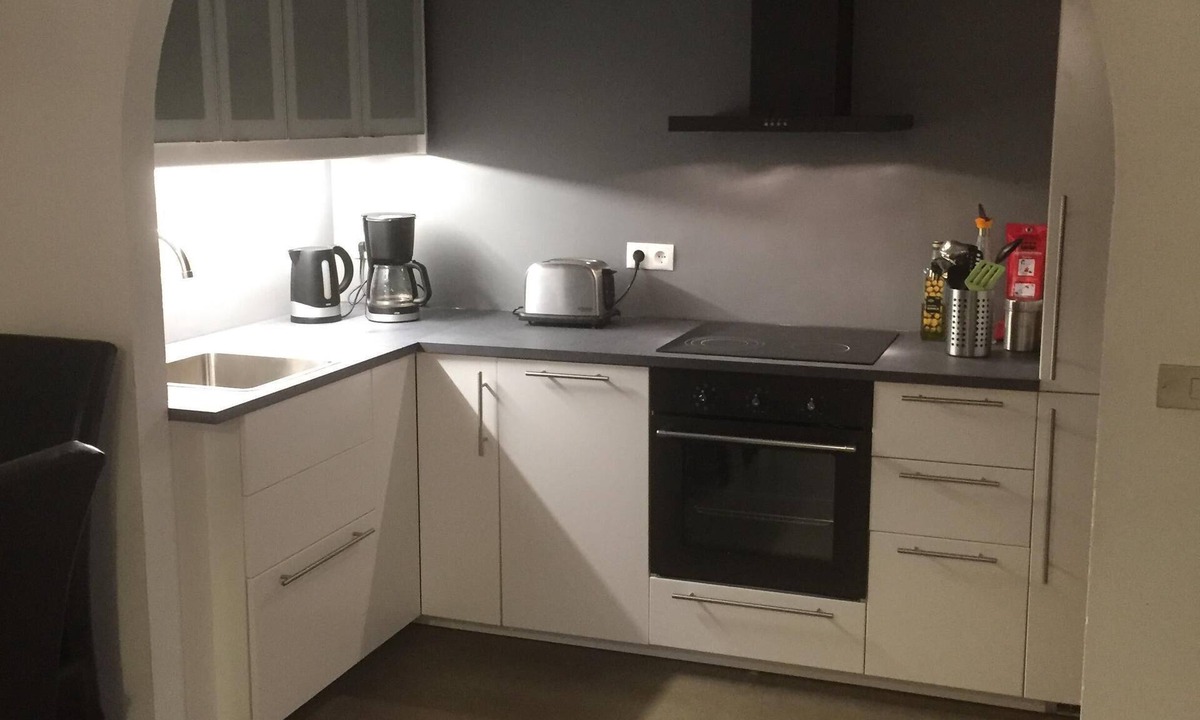 Laugardalur Apartment | Apartm. in a family house with 2 bedr. and a living room with 2 beds