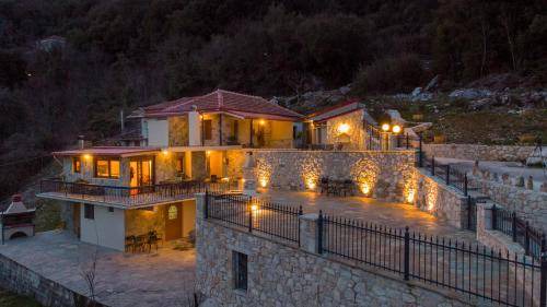North Tzoumerka Apartment | Apartment ∙ 3 bedrooms ∙ 10 guests