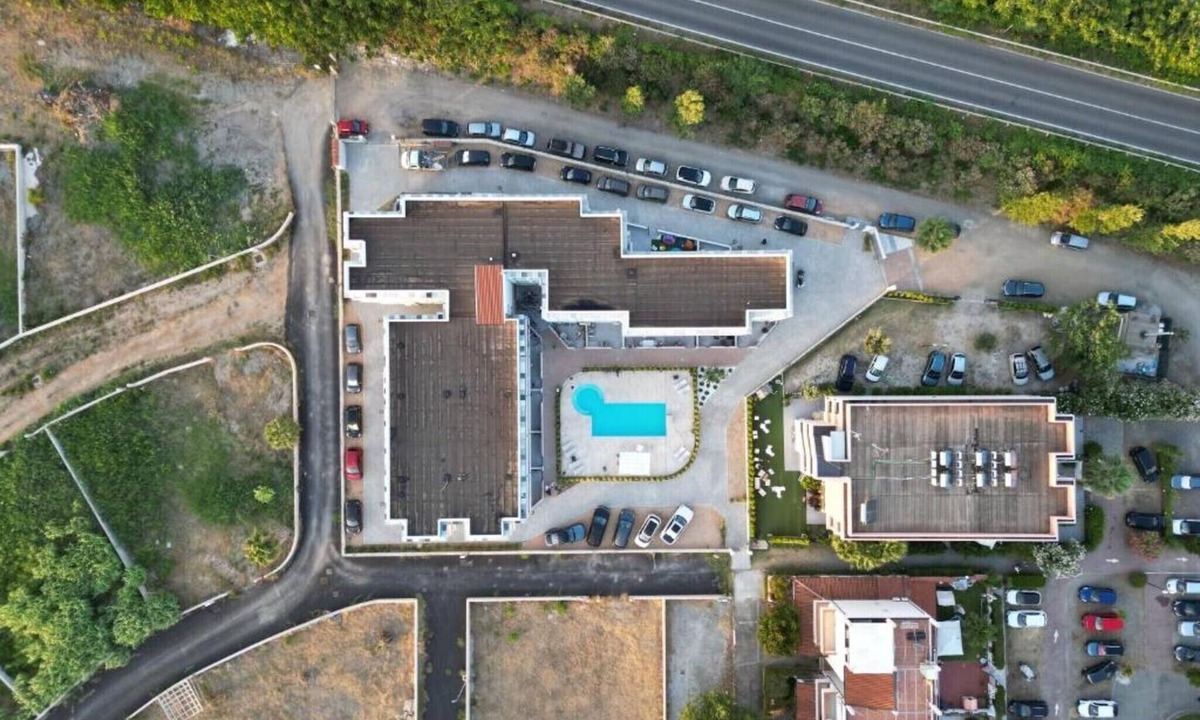 Nocera Terinese Apartment | Apartment 'Betastar Residence - Trilo D' with Sea View, Wi-Fi and Air Conditioning