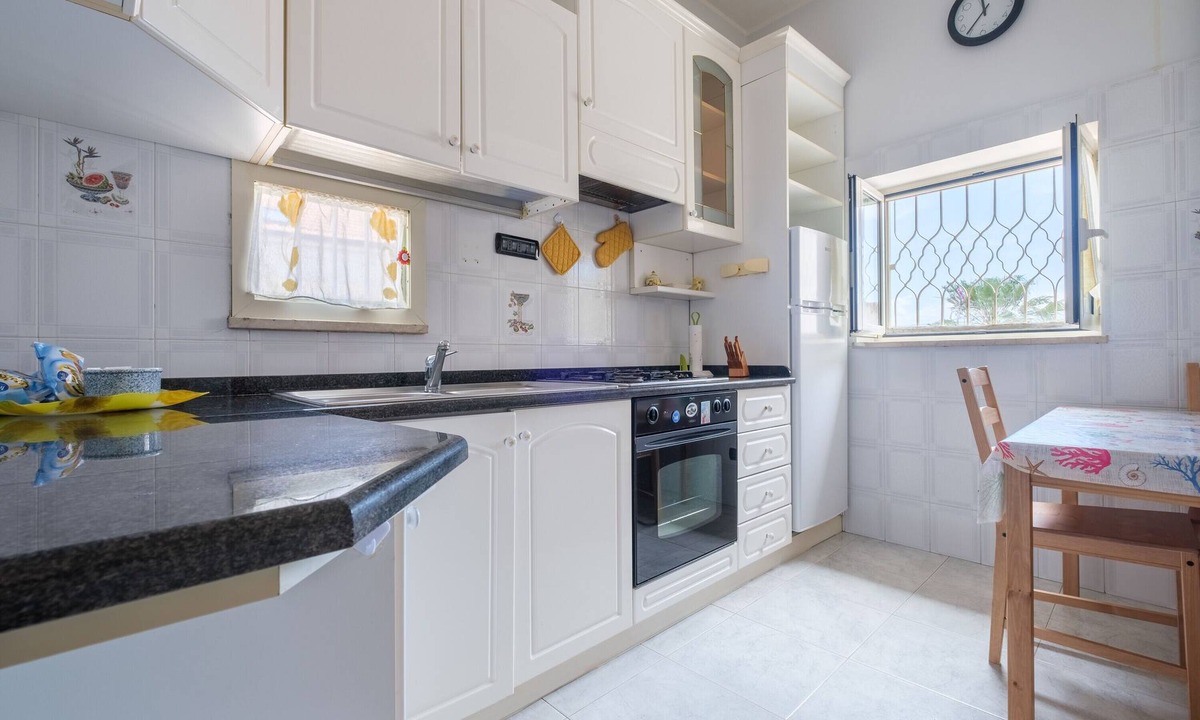 Province of Messina Apartment | Apartment 'Blue Paradise 2' with Sea View, Wi-Fi and Air Conditioning