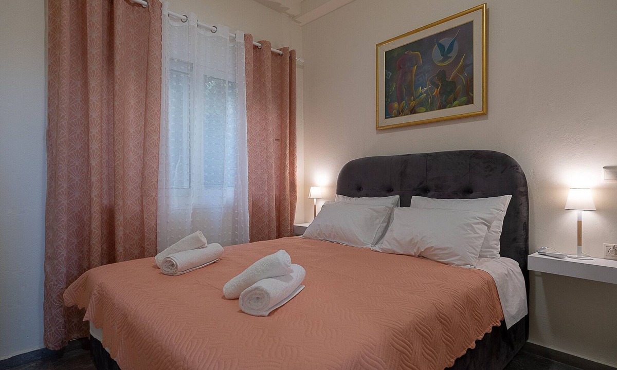 Heraklion Apartment | Apartment family friendly in the center of the Heraklion.