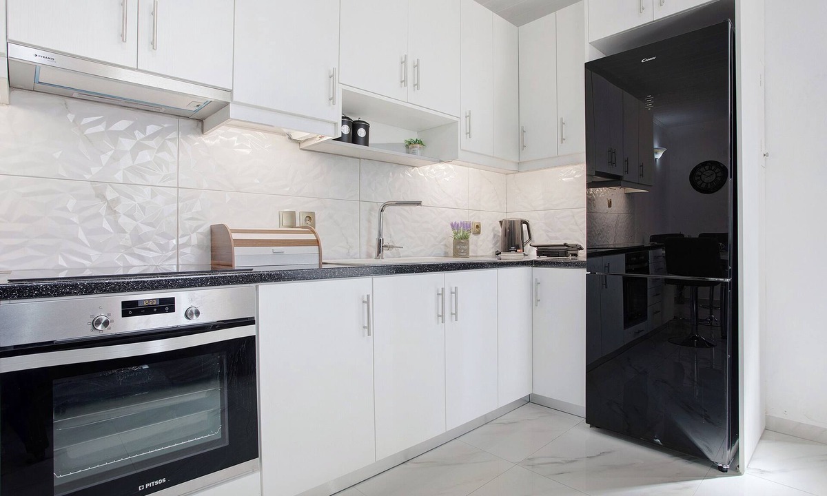 Elation Apartment | Apartment "Villa Drosia" with Sea View, Private Garden & Wi-Fi