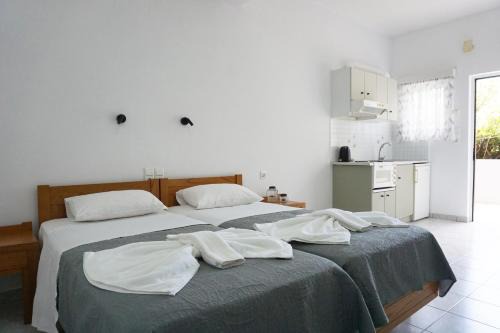 Bali Bed & Breakfast | Aphrodite Studios & Apartment
