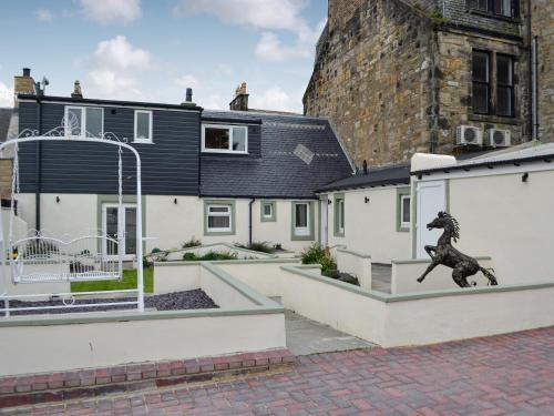 Dalry House | Apple Tree House