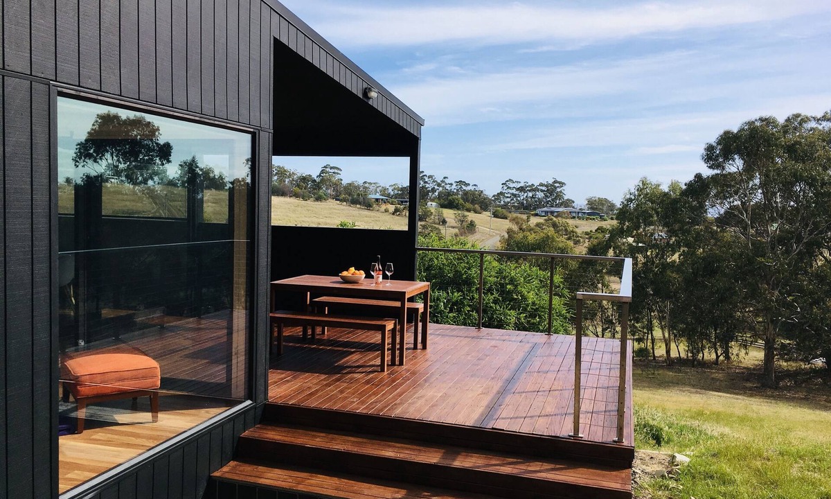 Forcett House | Architecturally Designed Rural Retreat Modern/Spacious/Tranquil - Great Views!