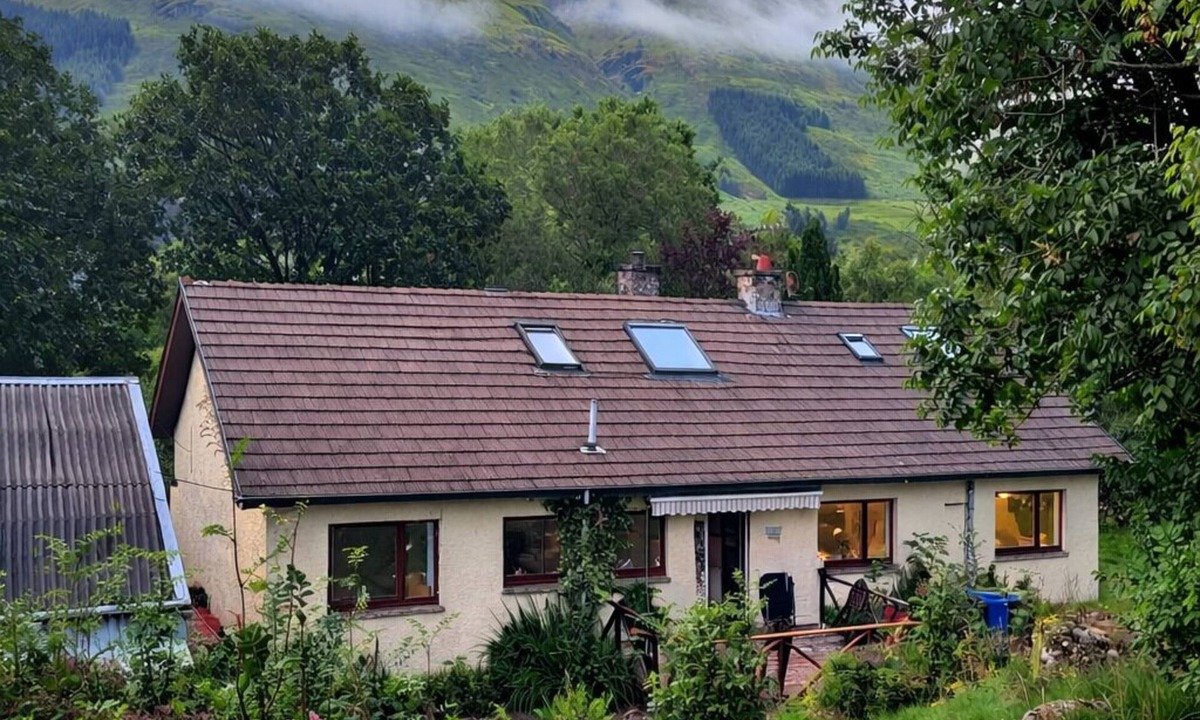 Balquhidder House | Art Home In the Mountains