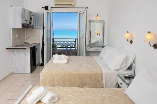Kalamaki Apartment | ARTEMIS beach studios