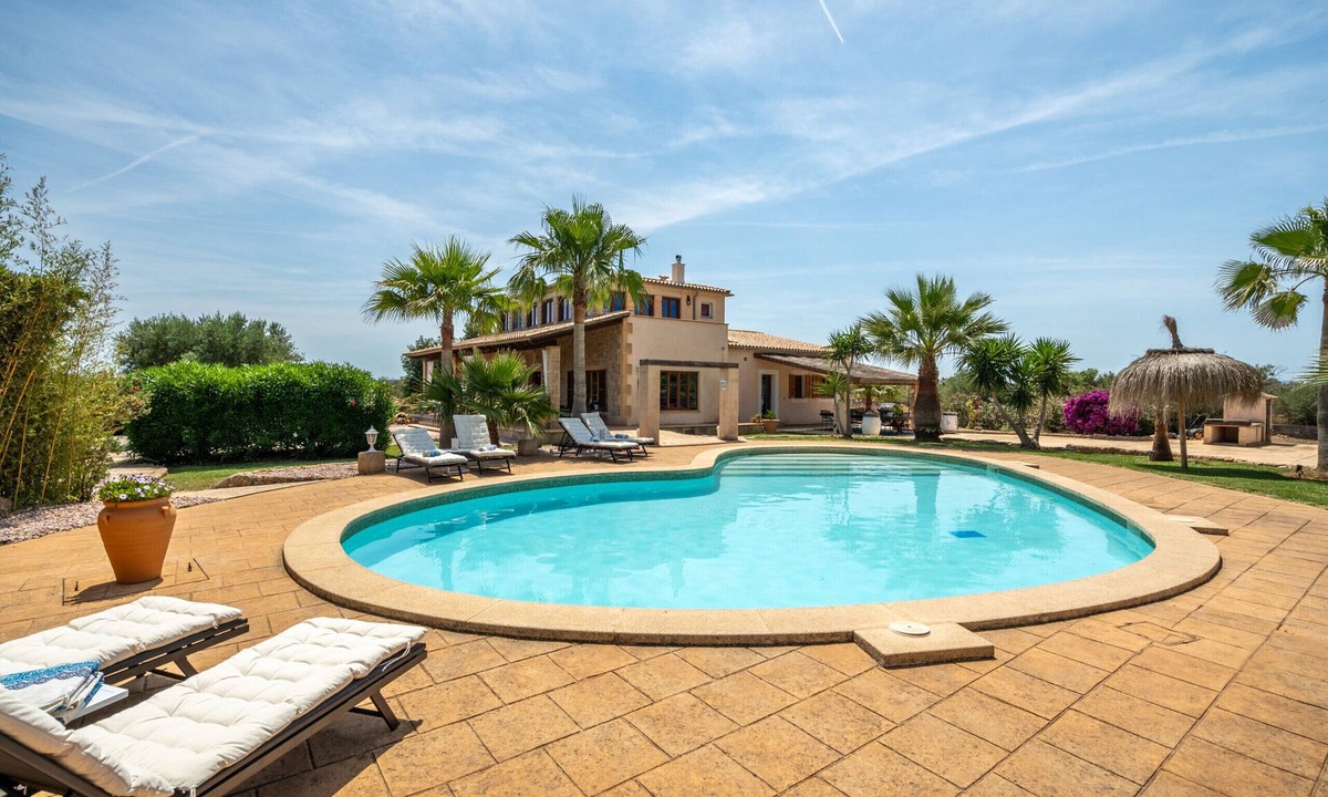 Buger Villa | Atenaia, Villa 5StarsHome Mallorca