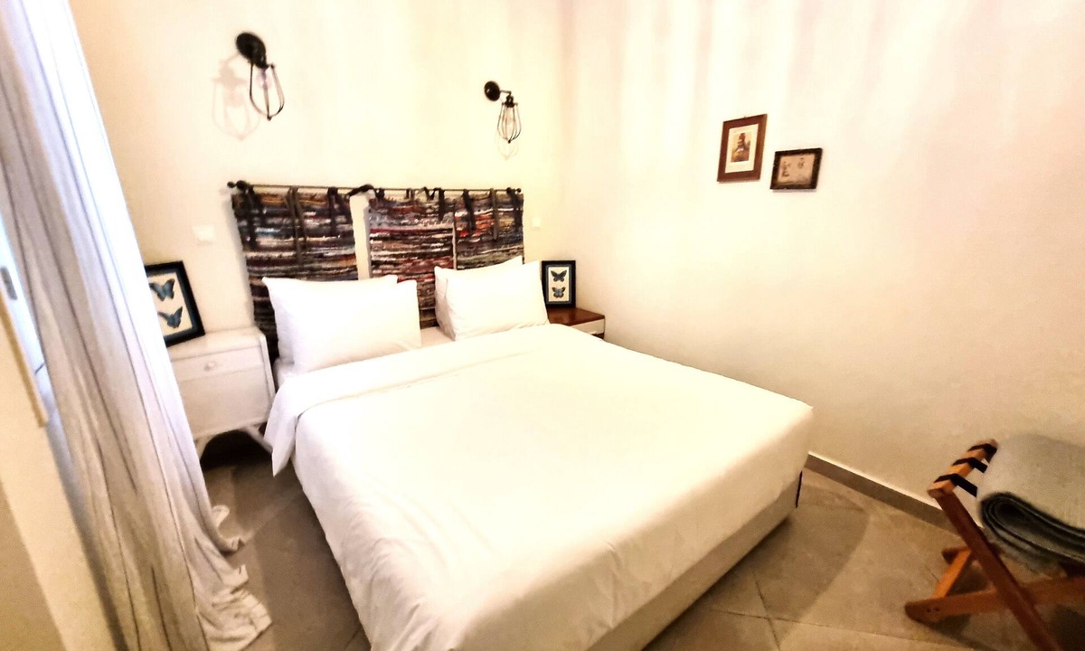 Koukaki Apartment | Athenian Charm