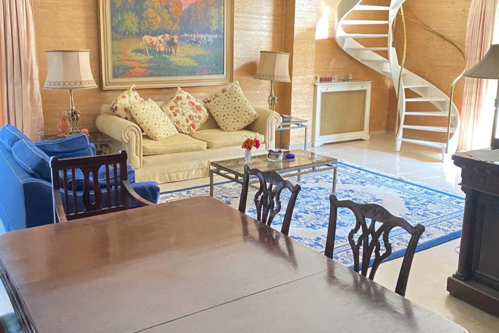 Palaio Psychiko Apartment | Athenian Garden. Quality Duplex apartment for you!