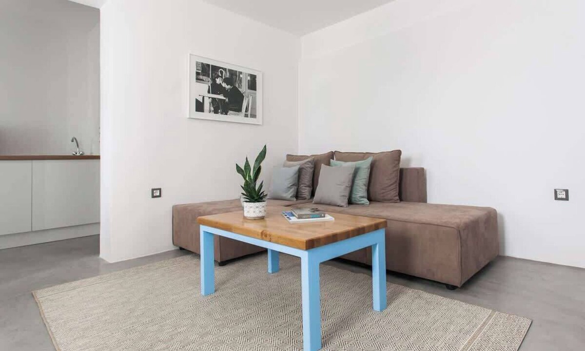 Koukaki Apartment | Athens Residence A2 - Cozy Gem near Acropolis
