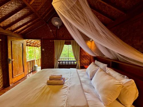 Tetebatu House | Aulia Bungalows