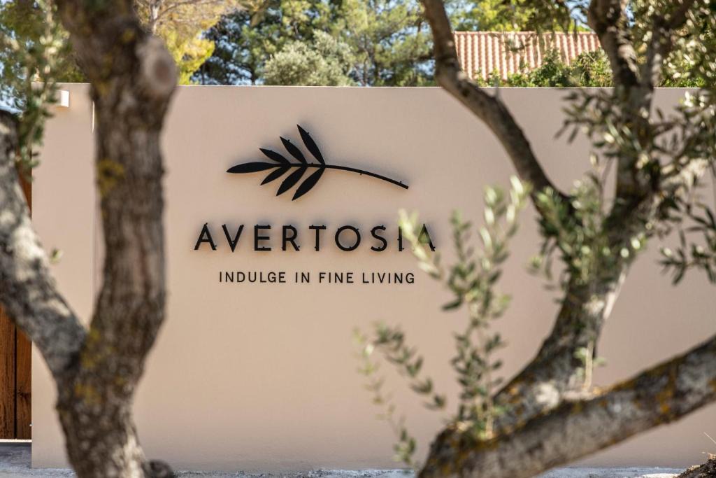 Lassi Villa | AVERTOSIA Luxury Villas