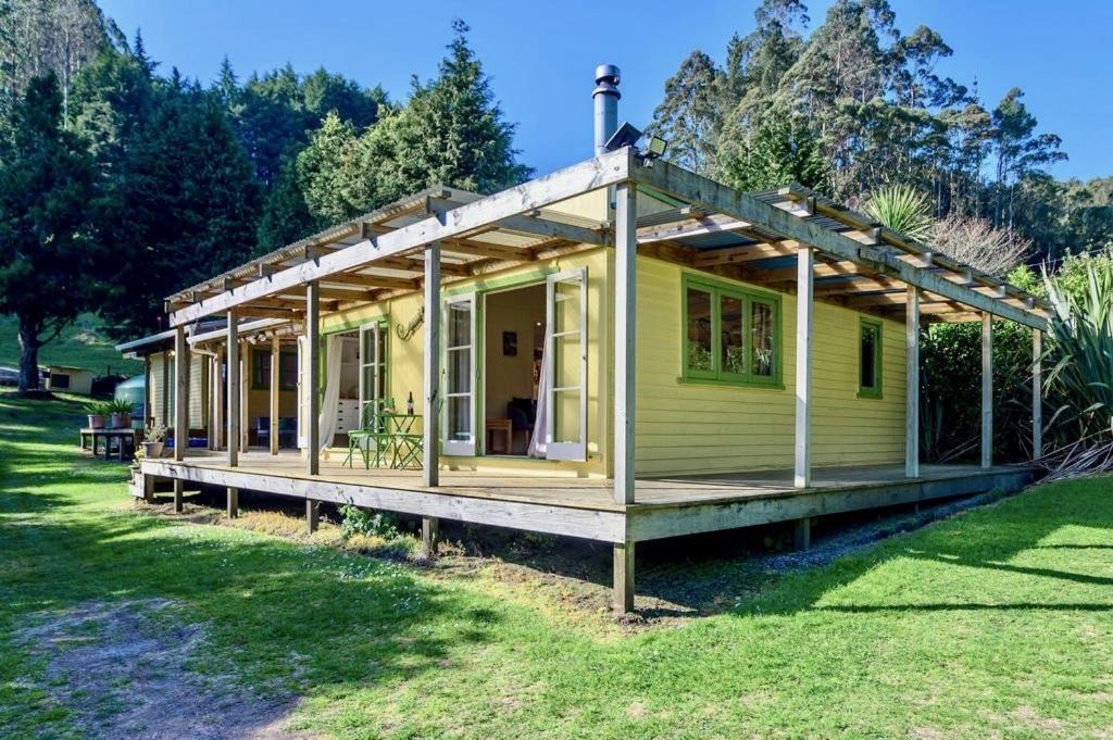 Rotoma House | Back of Beyond Cottage - Lake Rotoehu Holiday Home