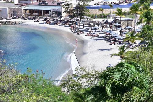 Cap Estate Apartment | Beachfront Cozy Apt