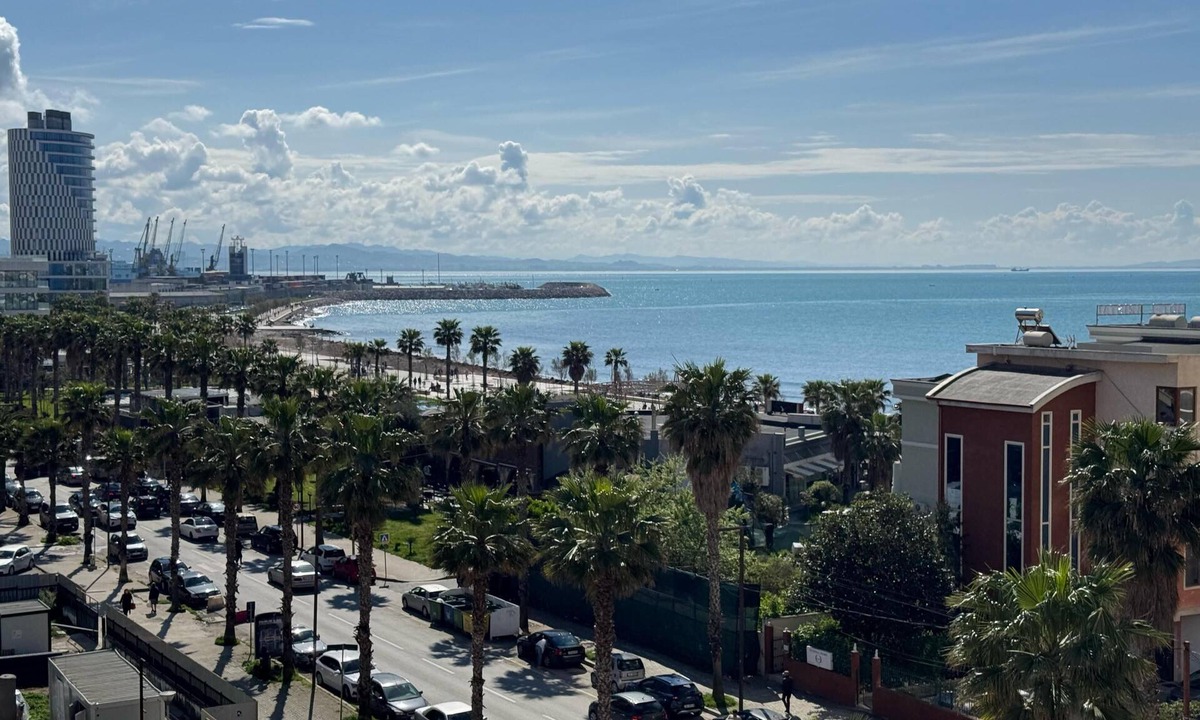 Durres Apartment | Beachfront Luxury Studio
