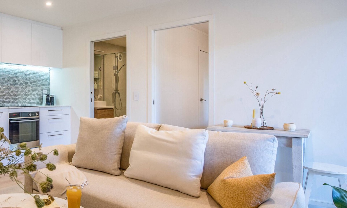 Palm Beach Apartment | BEACHSIDE APARTMENT at PALM | Coast & Country | WINTER DEAL