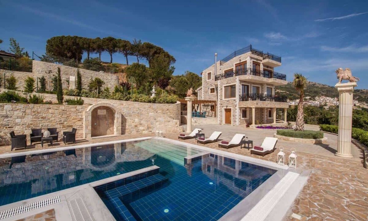 Rodhia House | Bella Mare – 5BR Luxury Villa with Pool & Sea View