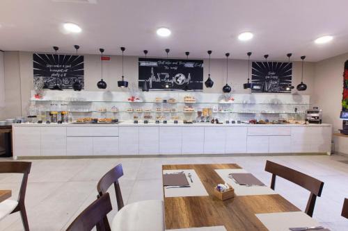 Lagonegro Hotel | Bhotel