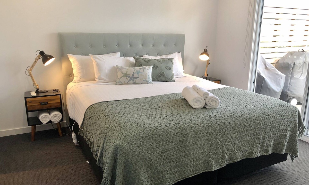 Binalong Bay House | BINALONG BRAE Bay of Fires 2 bedroom with en-suites