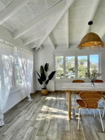 Los Delfines House | BINIFORCAT