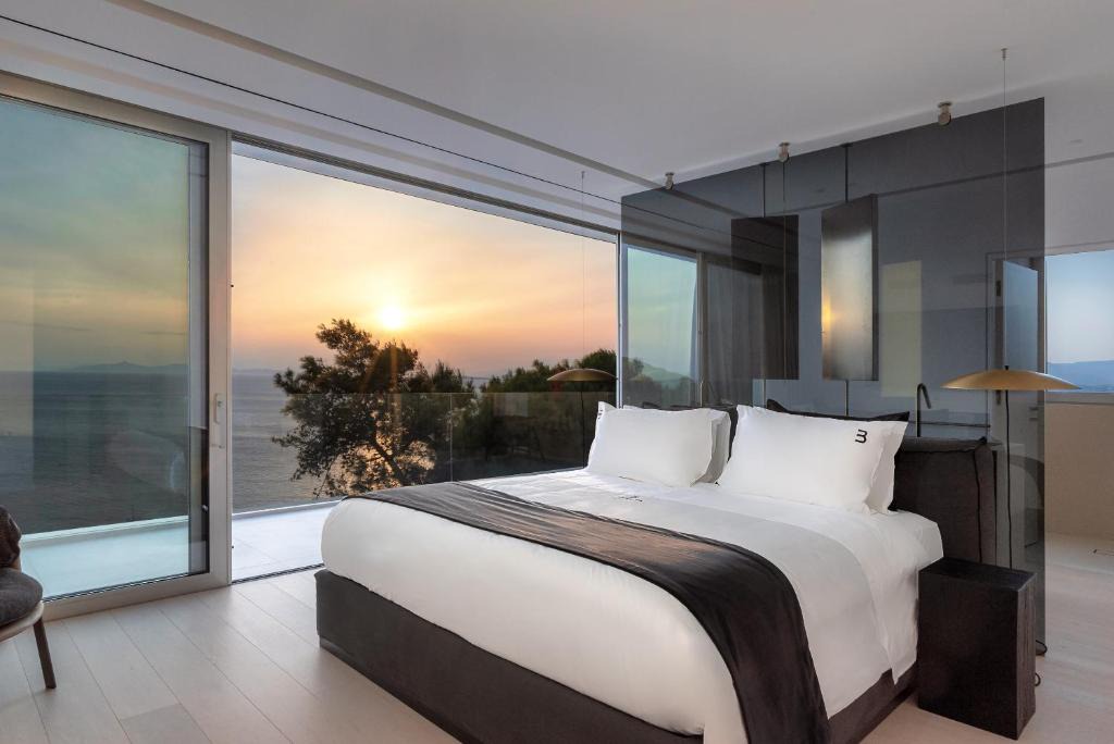 Anavyssos Villa | Black Stone Villa