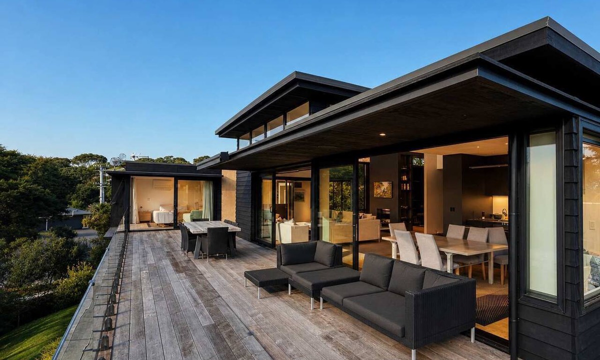 Oneroa House | Blackwood Retreat by Stay Waiheke