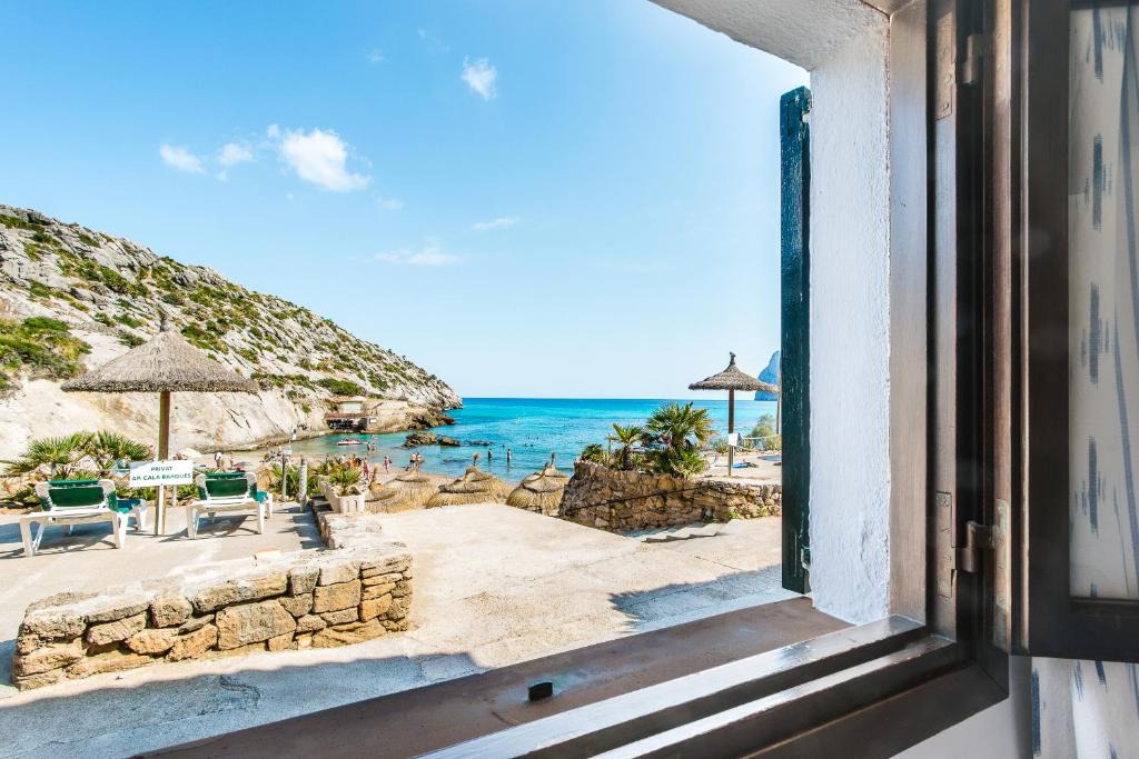 Cala San Vicente House | Blue fisherman house 2 By homevillas360