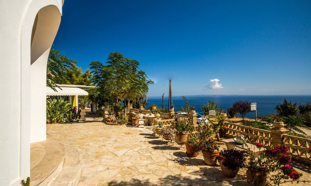 Xirokastello House | Blue Horizon Studios