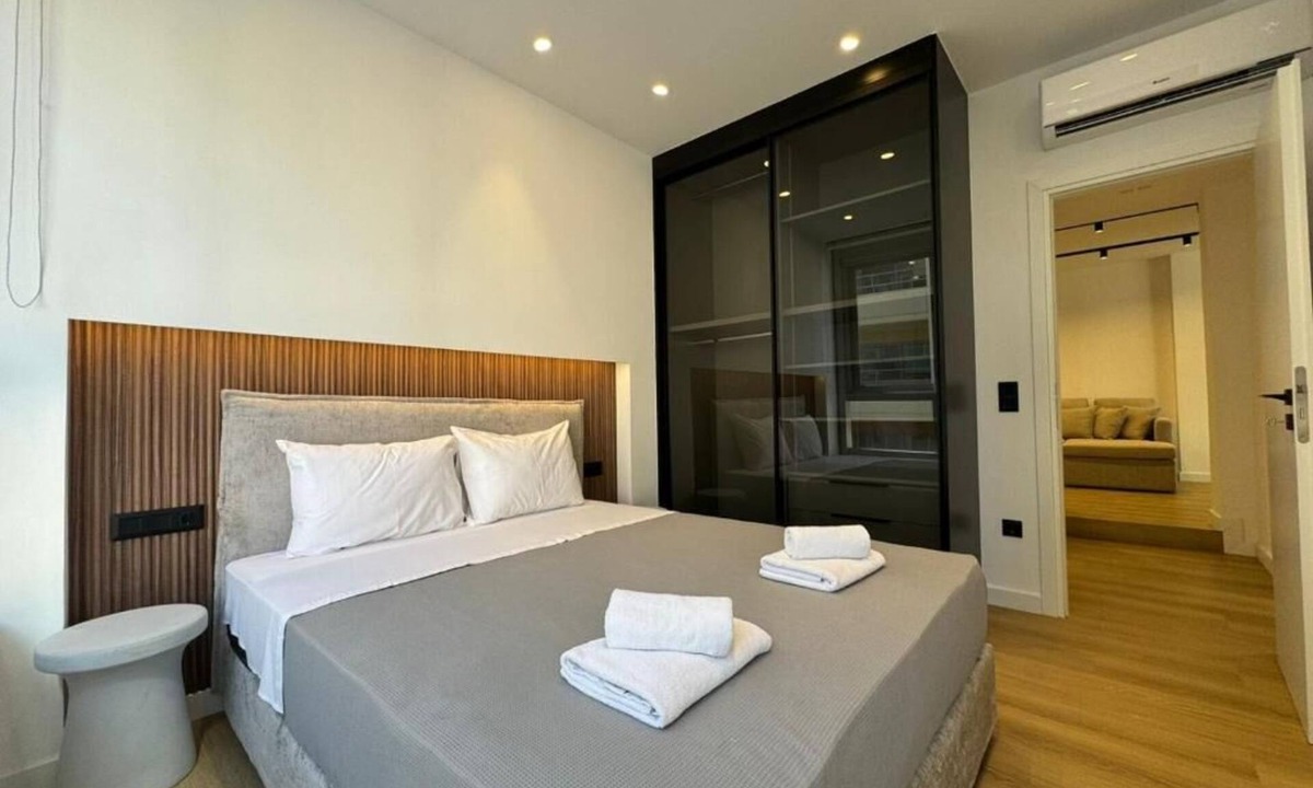 Piraeus Apartment | BlueMotion - PortStay Complex