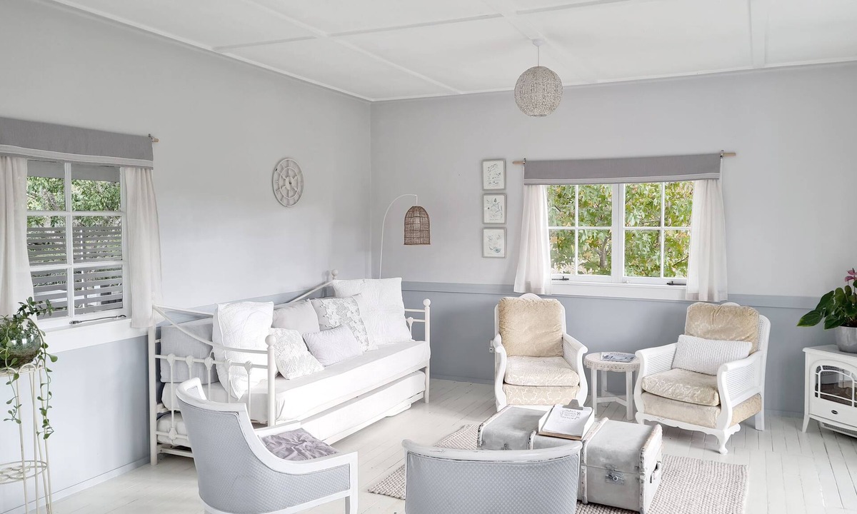 Parua Bay Cottage | Boutique Accommodation at Orchard Cottage - privacy & outdoor baths